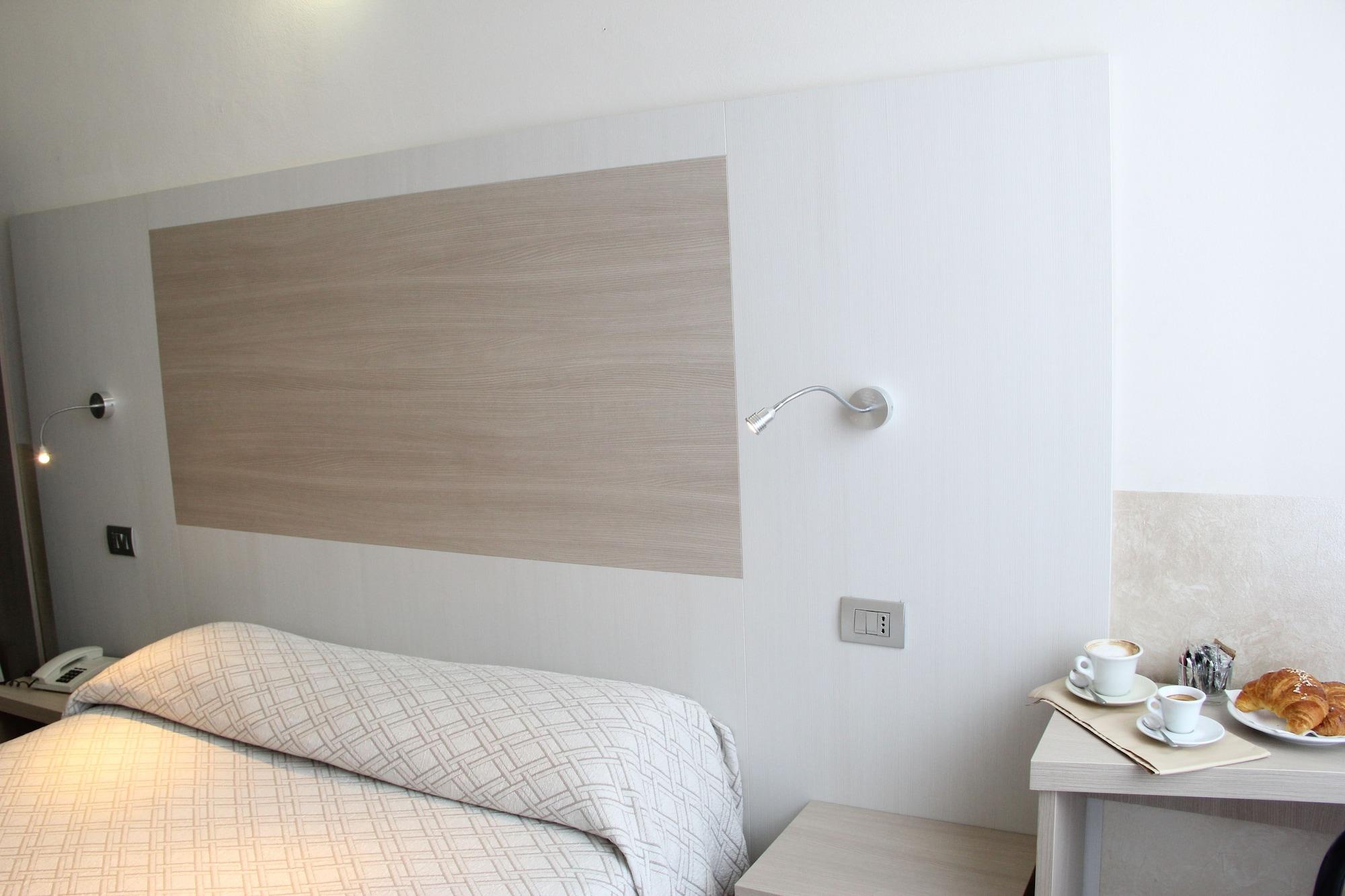Hotel Due Giardini Milano Exterior foto