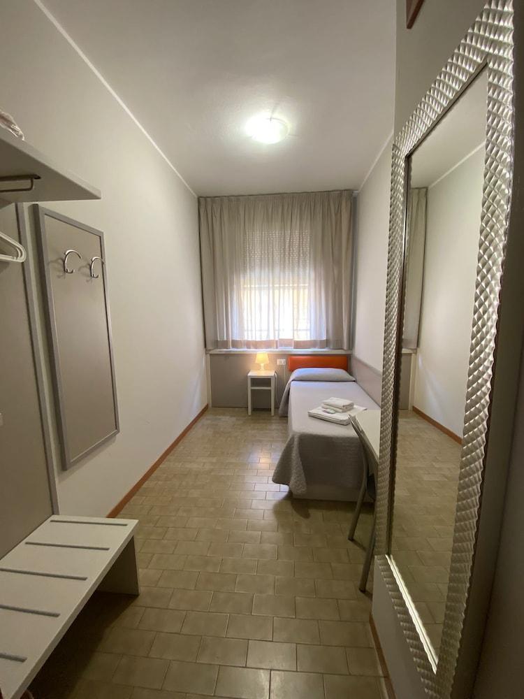 Hotel Due Giardini Milano Exterior foto