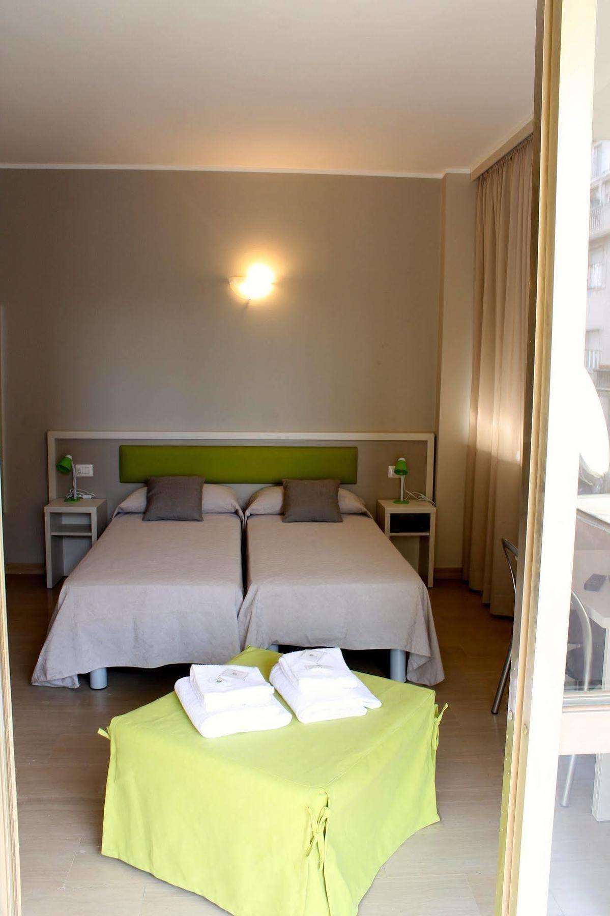 Hotel Due Giardini Milano Exterior foto